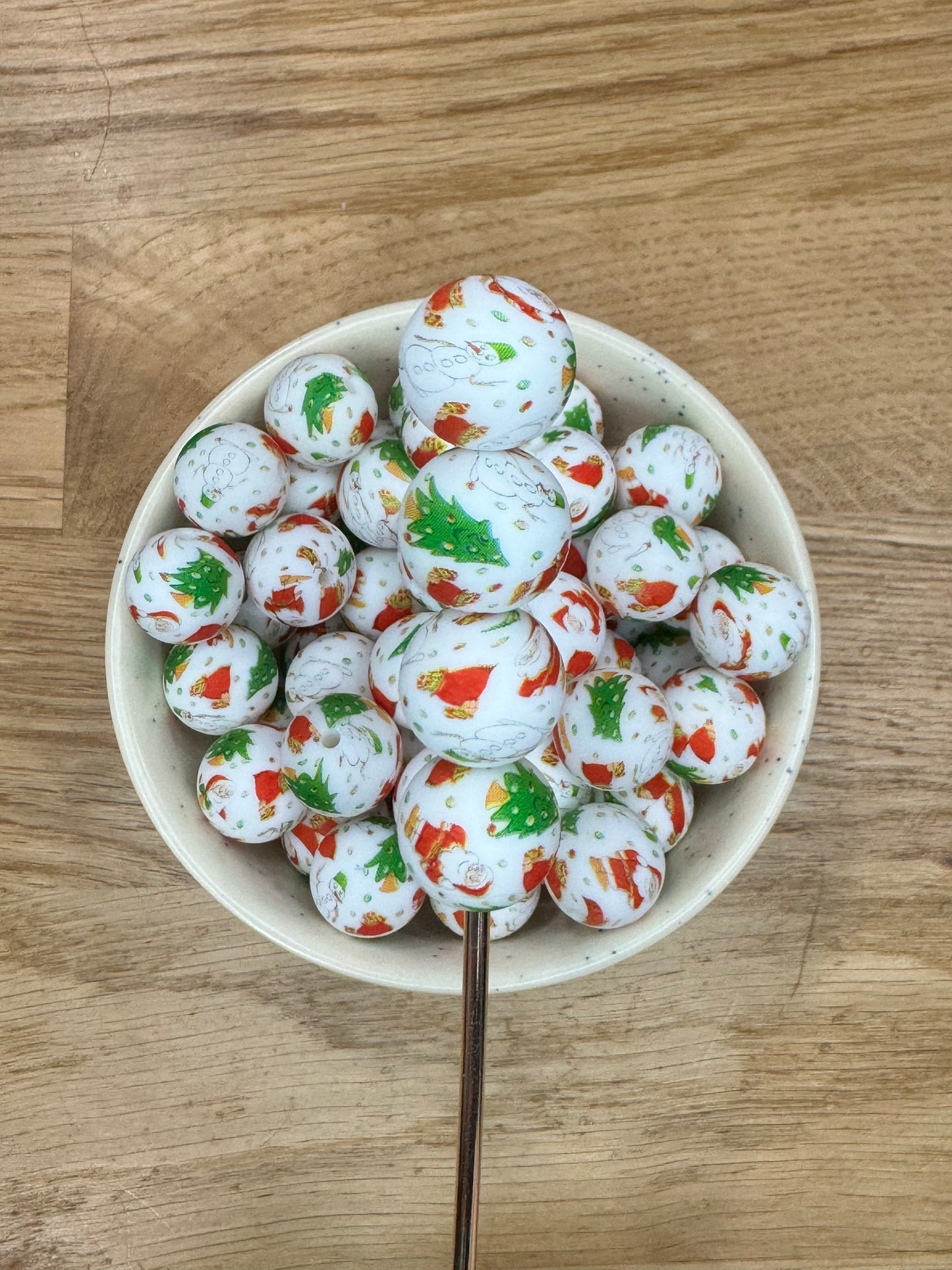 15mm Classic Christmas Silicone Bead