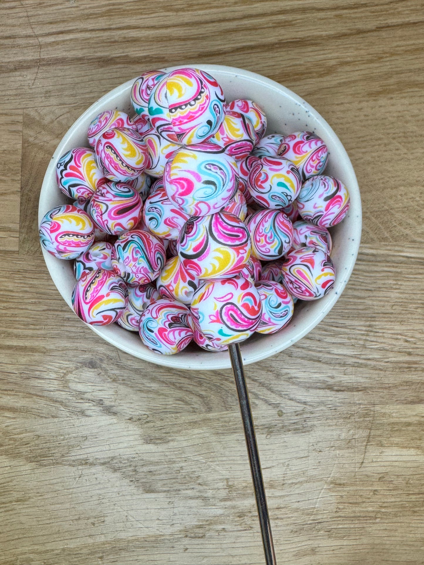 15mm Pink Paisley Silicone Bead