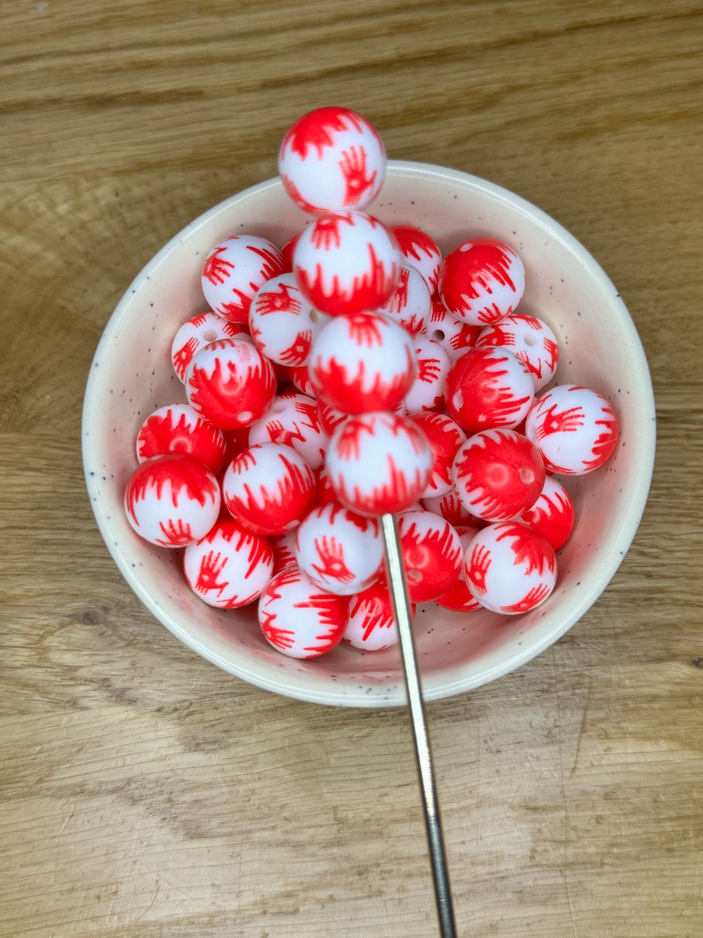 15mm Bloody Handprint Silicone Bead