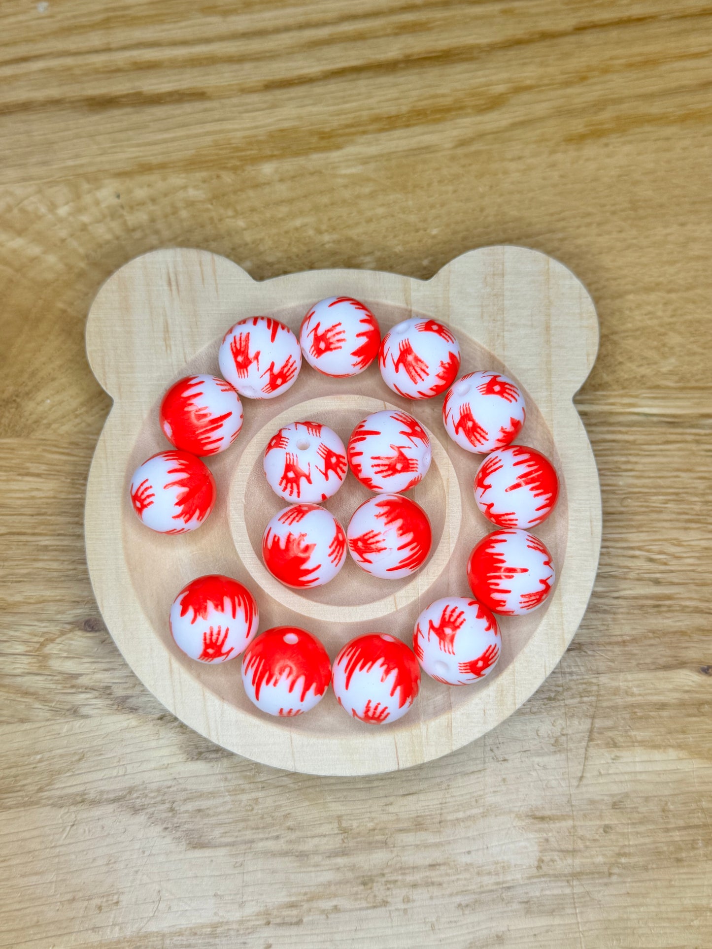 15mm Bloody Handprint Silicone Bead