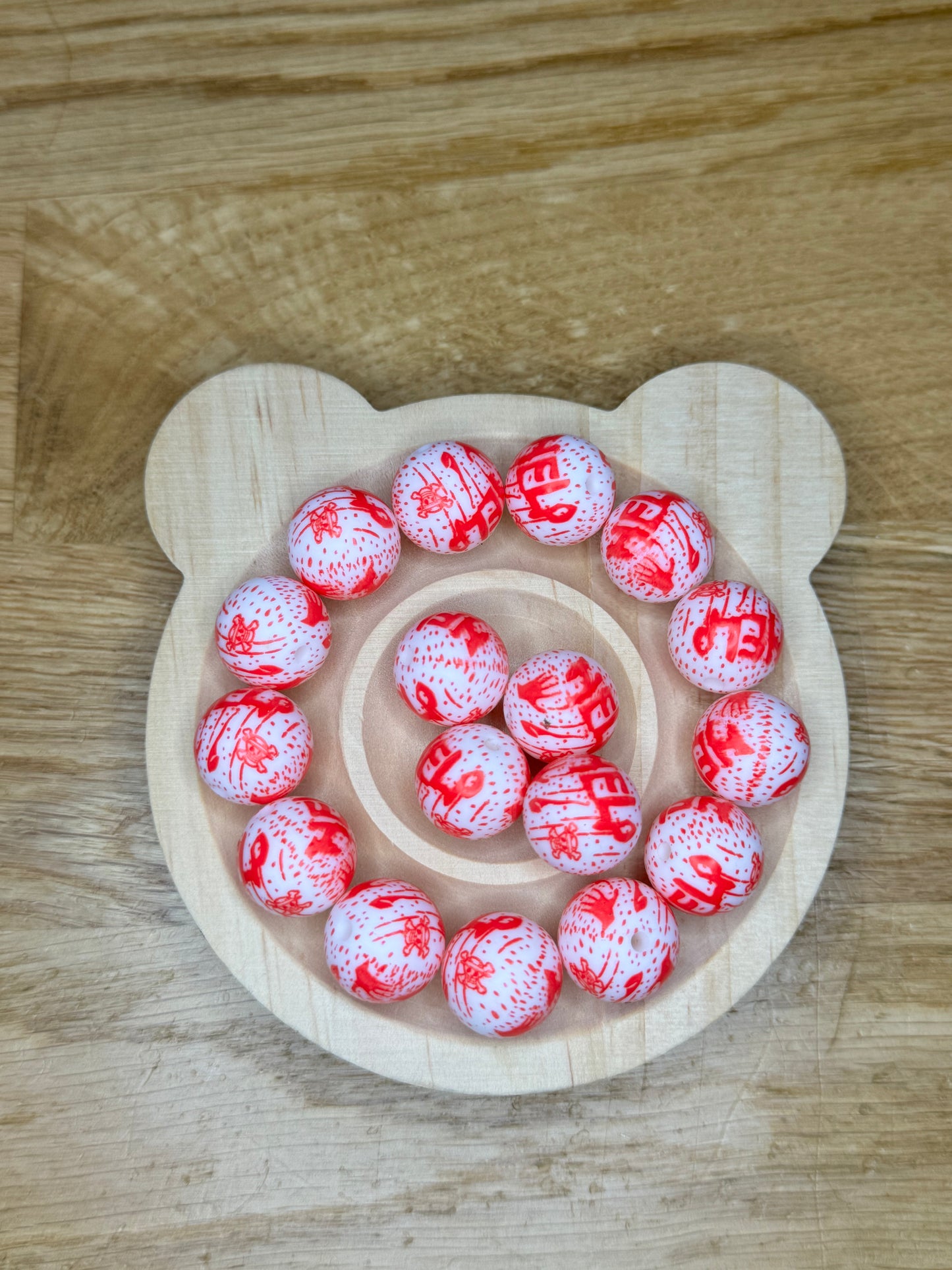 15mm Bloody Help Silicone Bead