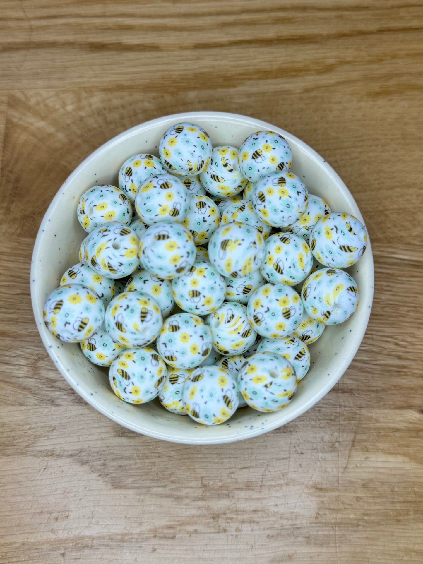 15mm Happy Bees Silicone Bead