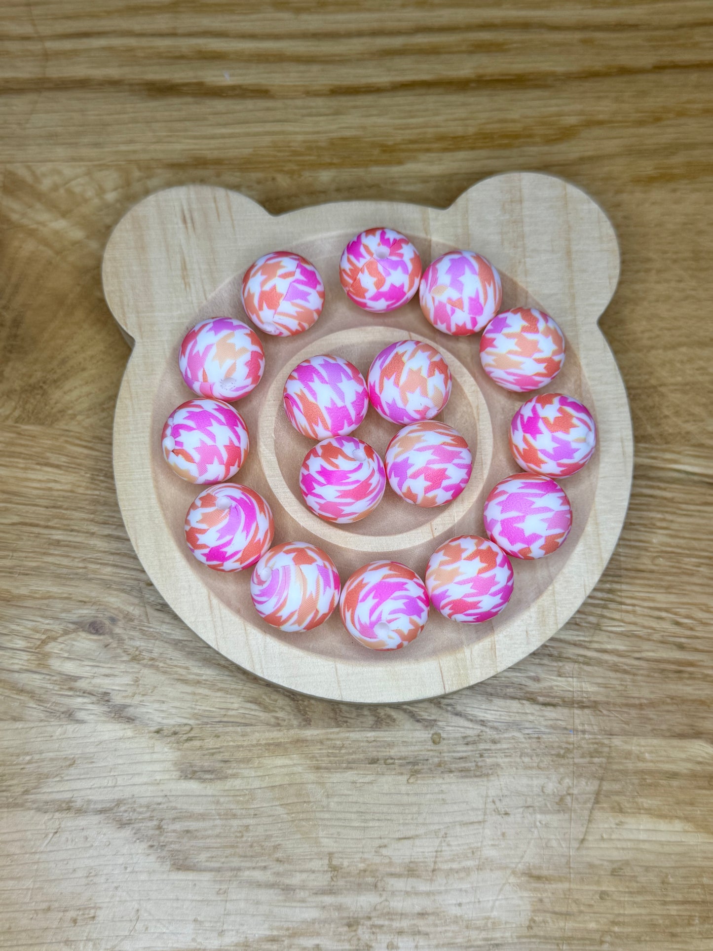 15mm Orange and Pink Houndstooth Silicone Bead