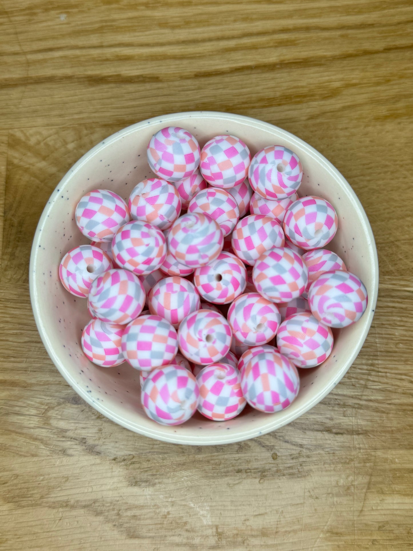 15mm Pink Checkerboard Silicone Bead