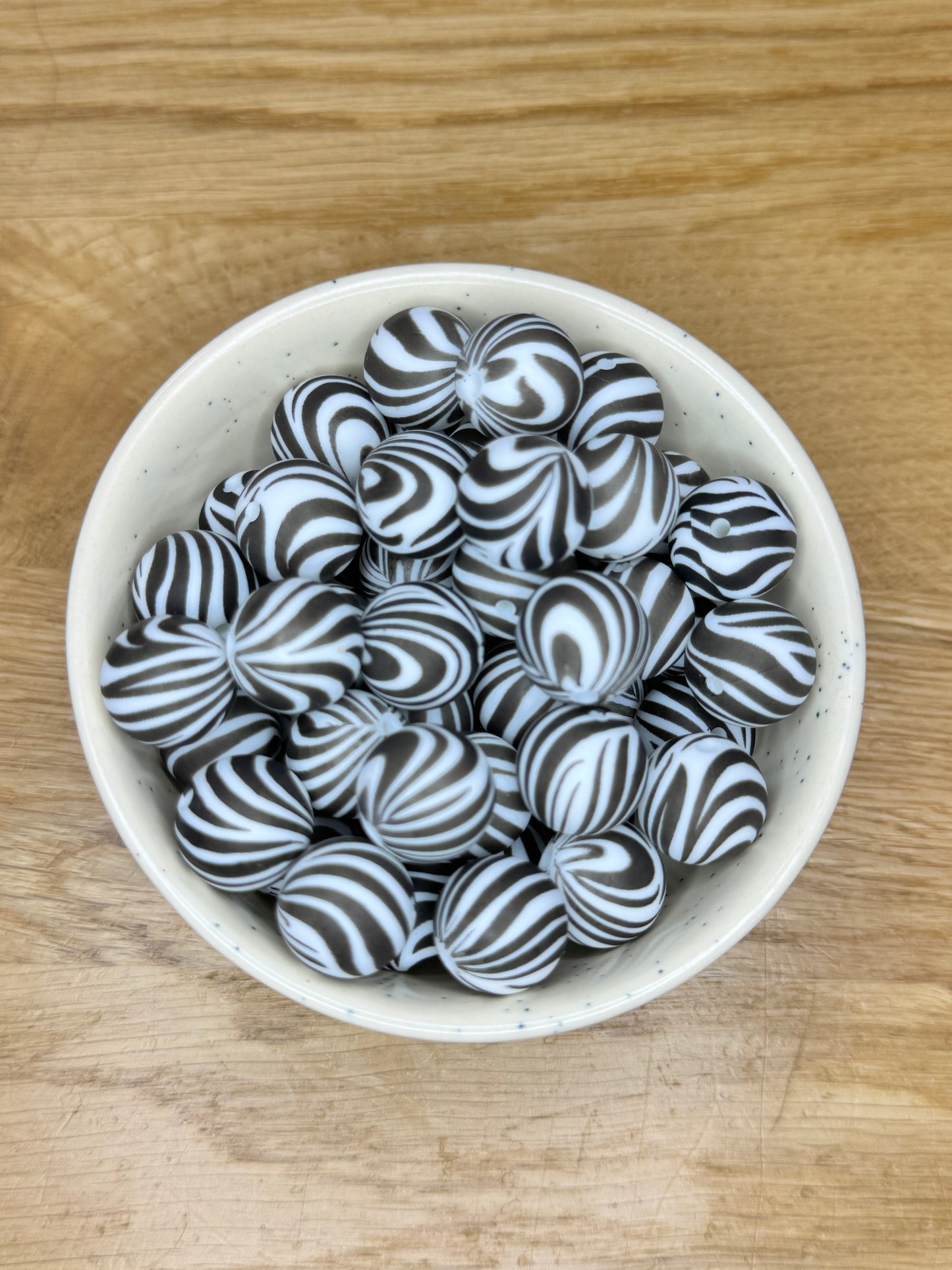 15mm Zebra Print Silicone Bead